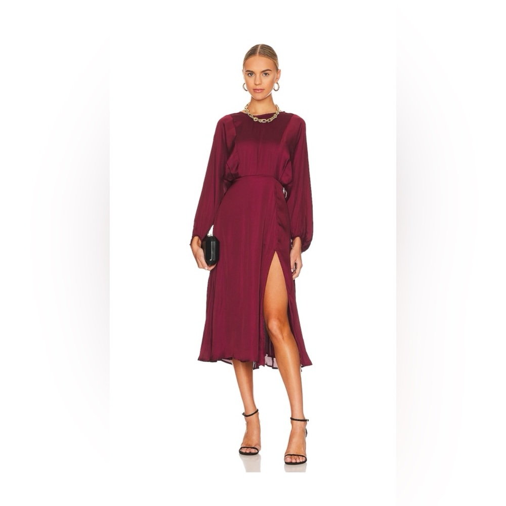 NWOT ASTR the Label Marin Dress in Wine size Medium